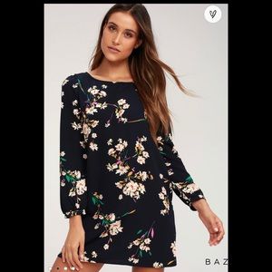 Herbaceous Babe Navy Floral Print Shift Dress
Lulus